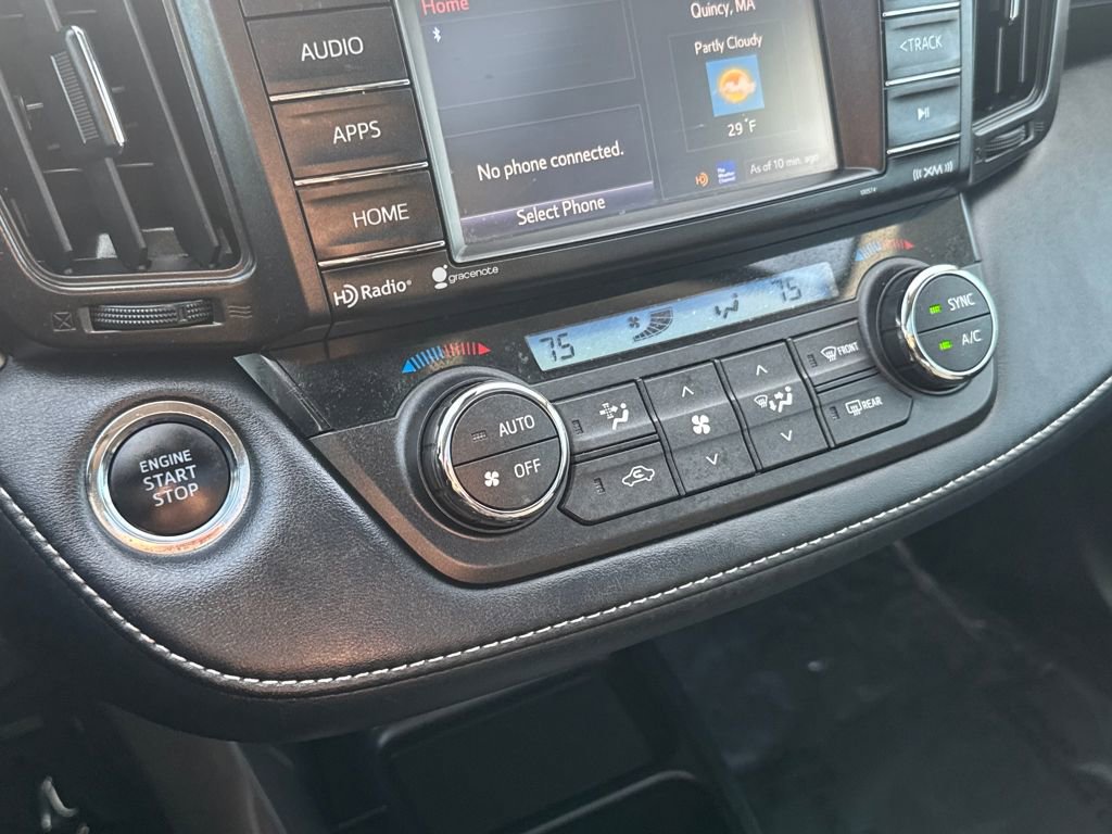 Used 2018 Toyota RAV4 XLE image 27