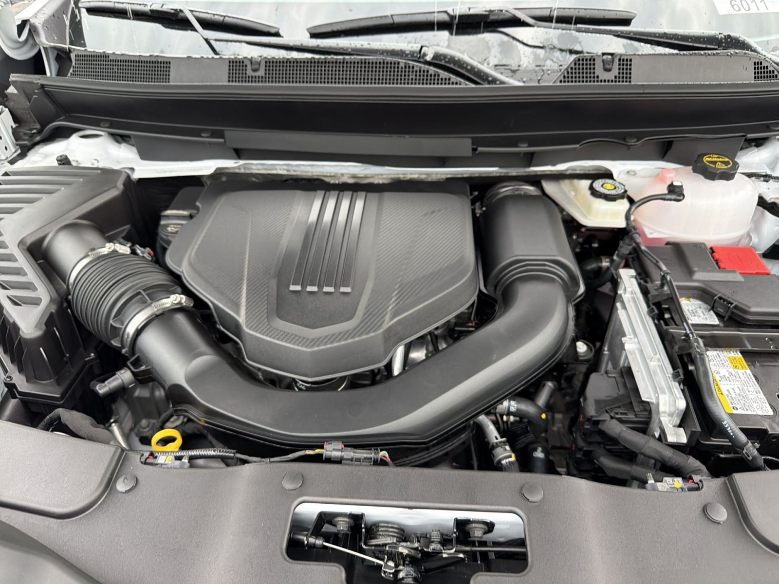 New 2027 Chevrolet Traverse LT w/ Driver Confidence Package FWD image 28