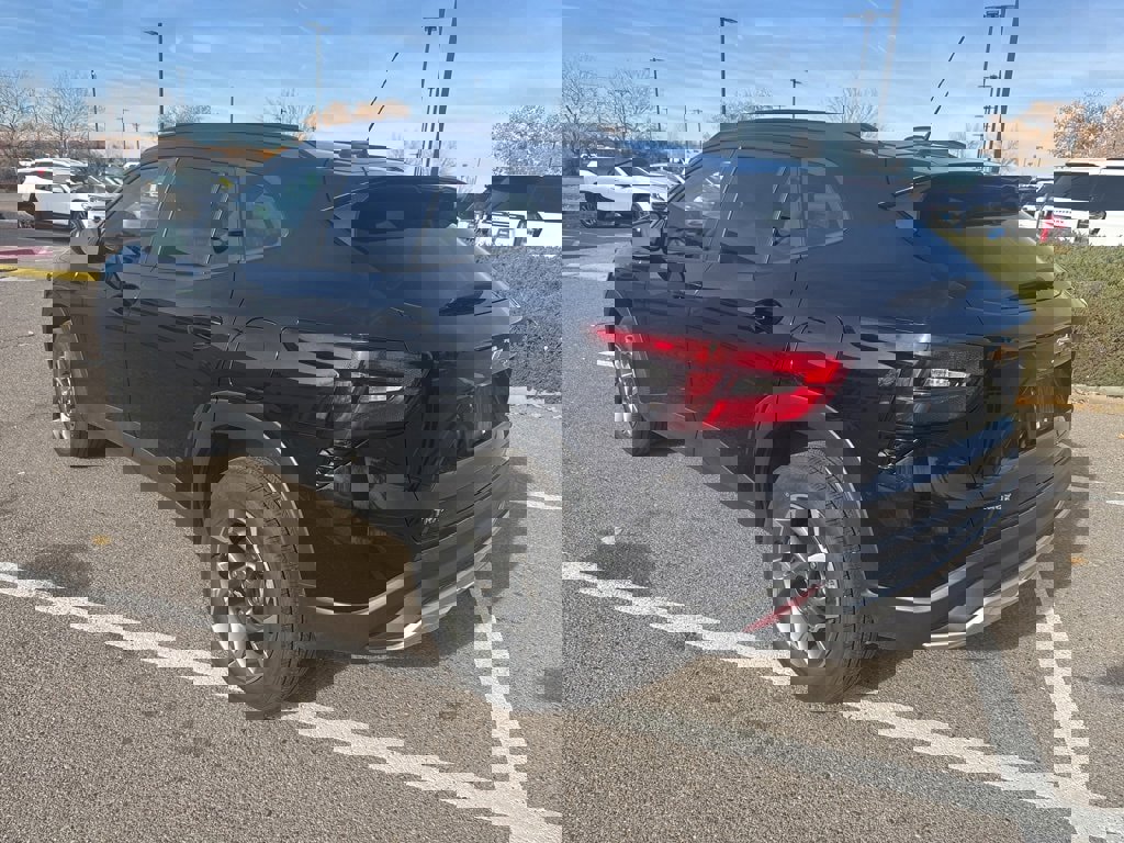 Certified 2025 Chevrolet Trax LT image 5