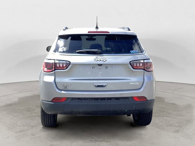 Used 2019 Jeep Compass Latitude w/ Popular Equipment Group image 4