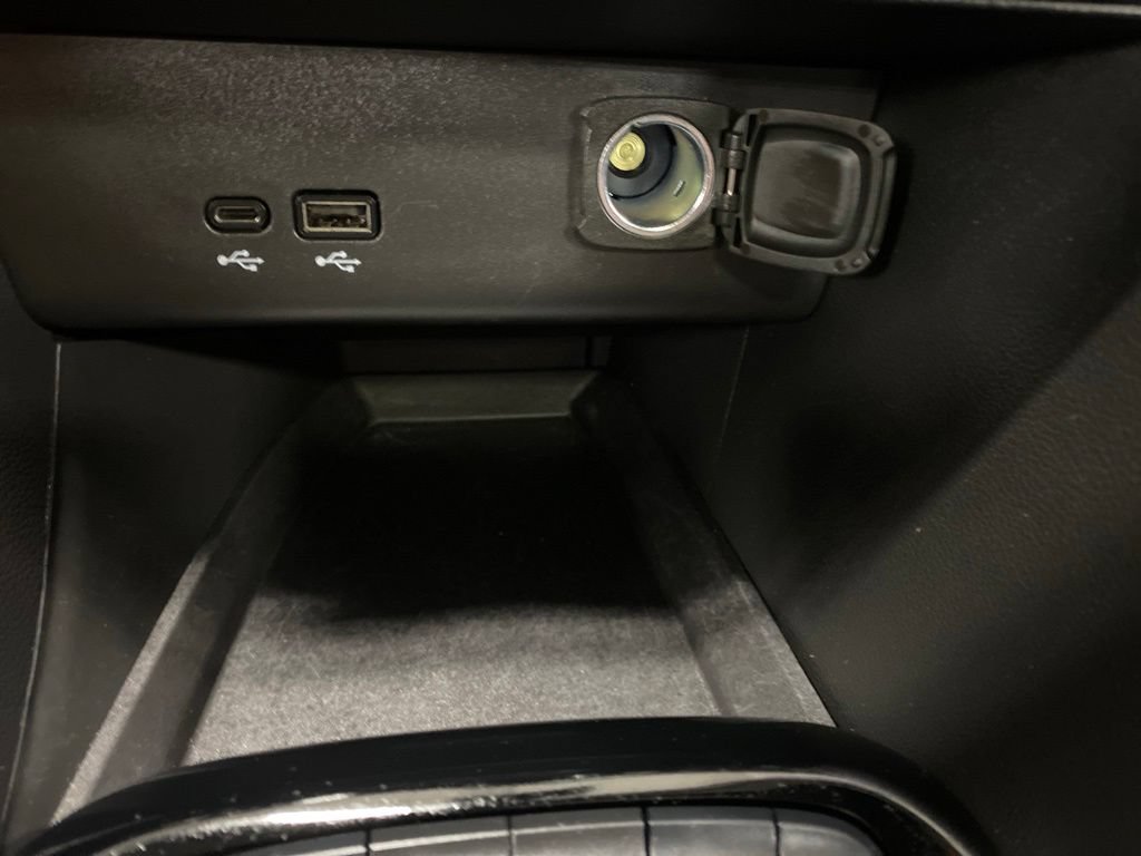 Used 2024 Buick Encore GX Sport Touring w/ Experience Buick Package AWD/4WD image 43