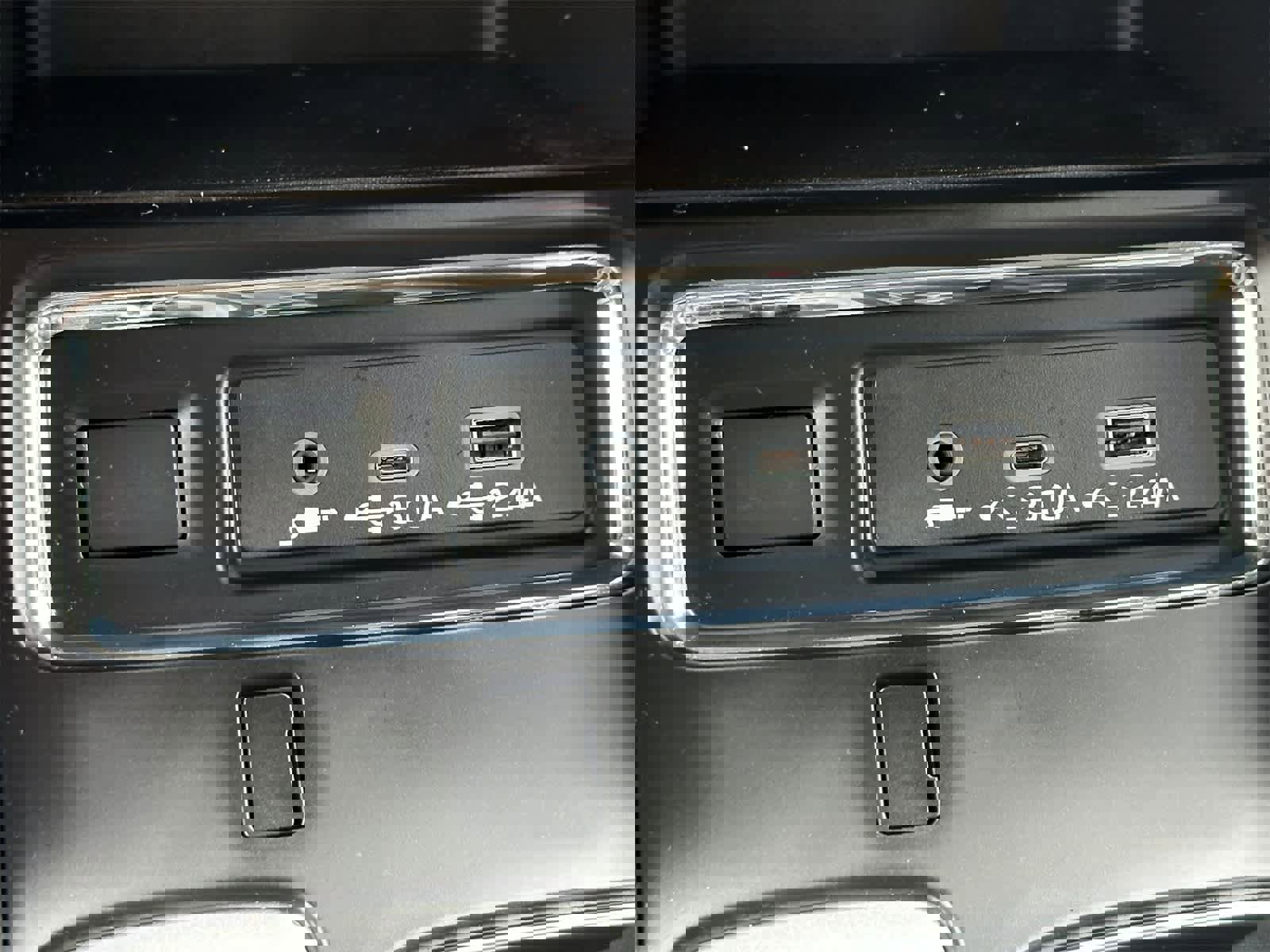 Certified 2024 Subaru Ascent Limited image 21