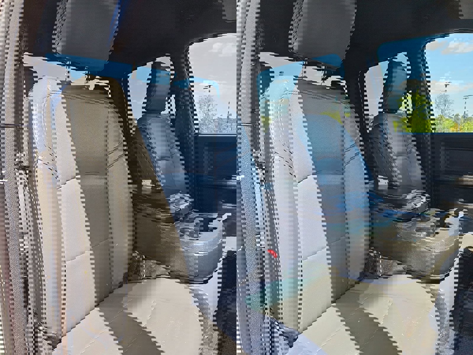 Used 2021 RAM 2500 Tradesman w/ Chrome Appearance Group image 10