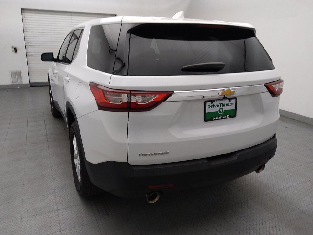 Used 2019 Chevrolet Traverse LS FWD image 6