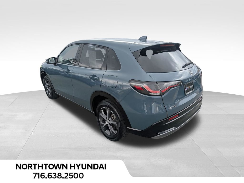 Used 2024 Honda HR-V EX-L image 3