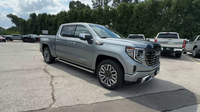 Used 2025 GMC Sierra 1500 Denali Ultimate AWD/4WD image 2