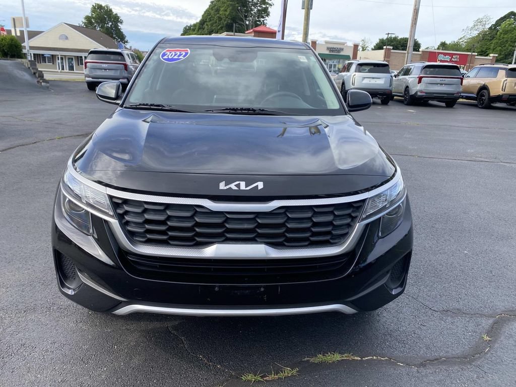 Used 2022 Kia Seltos LX AWD/4WD image 9