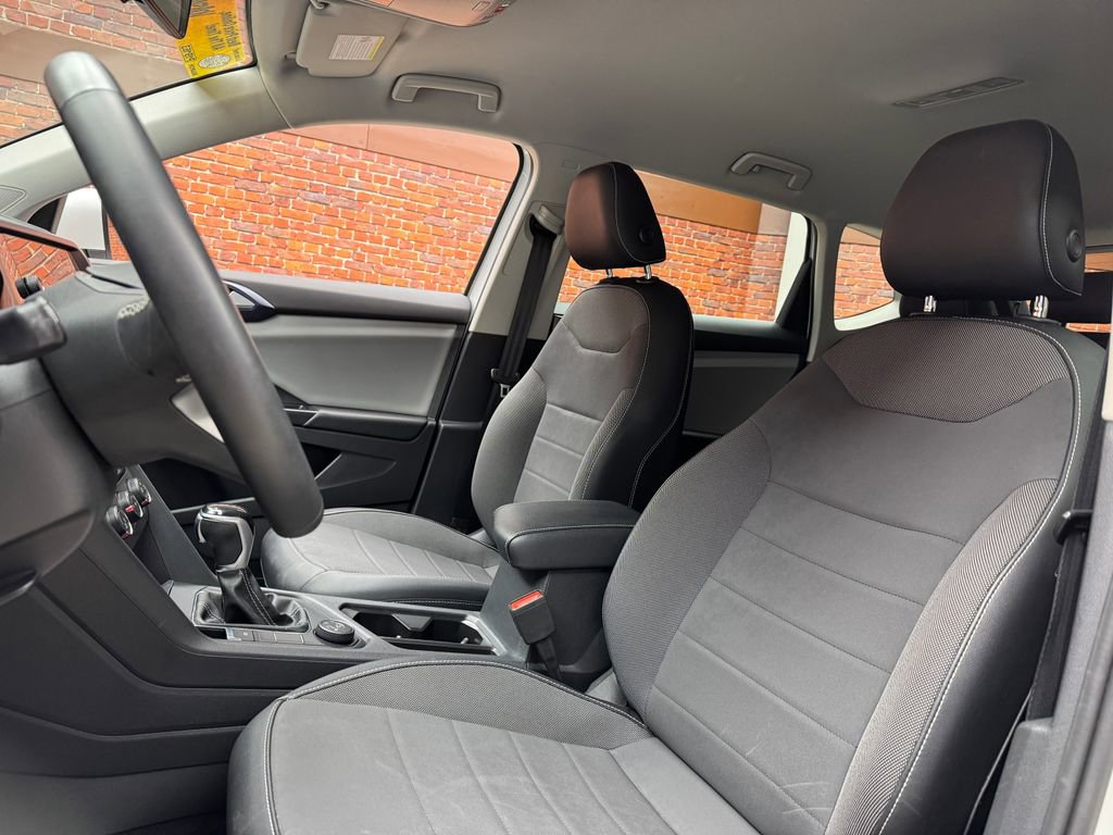 Used 2022 Volkswagen Taos SE image 22