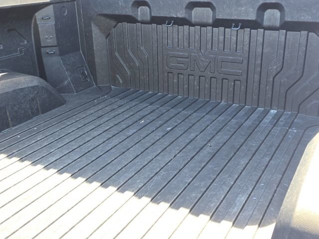 Used 2025 GMC Sierra 1500 AT4 w/ AT4 Premium Package image 11