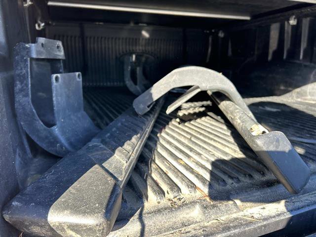 Certified 2017 Ford F250 XLT w/ FX4 Off-Road Package image 15