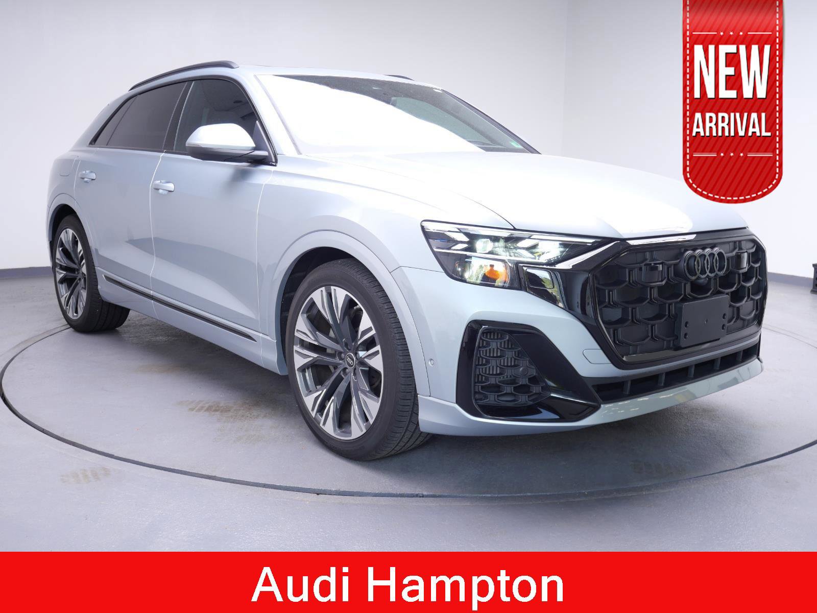 Used 2024 Audi Q8 Prestige w/ Prestige Package AWD/4WD image 4