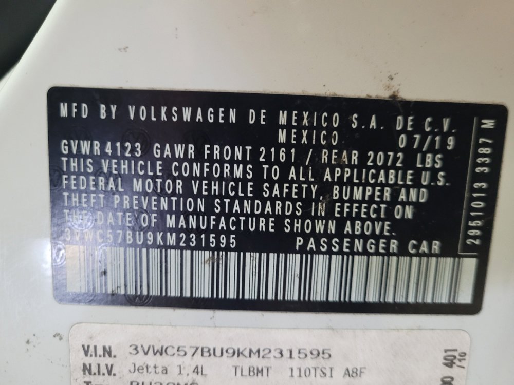 Used 2019 Volkswagen Jetta SE w/ Cold Weather Package FWD image 33