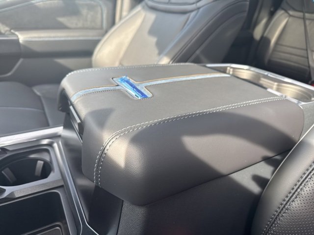 New 2026 Ford F250 Platinum w/ Tremor Off-Road Package image 18