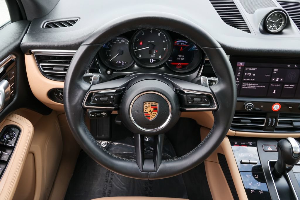 Certified 2023 Porsche Macan Turbo AWD/4WD image 28