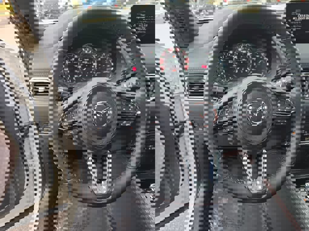 Used 2025 MAZDA CX-5 Carbon Edition image 14