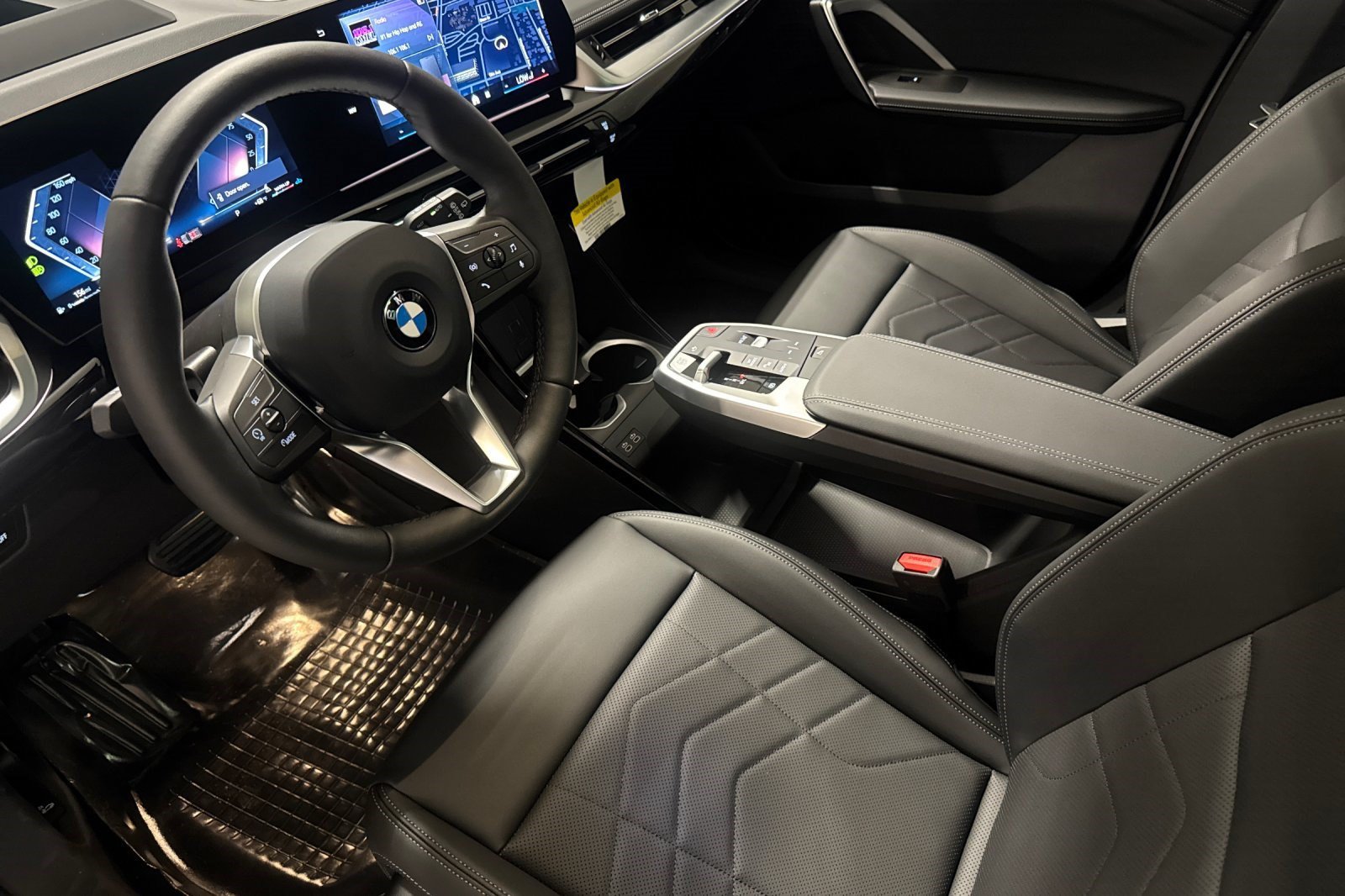 New 2026 BMW X1 xDrive28i w/ Technology Package AWD/4WD image 4