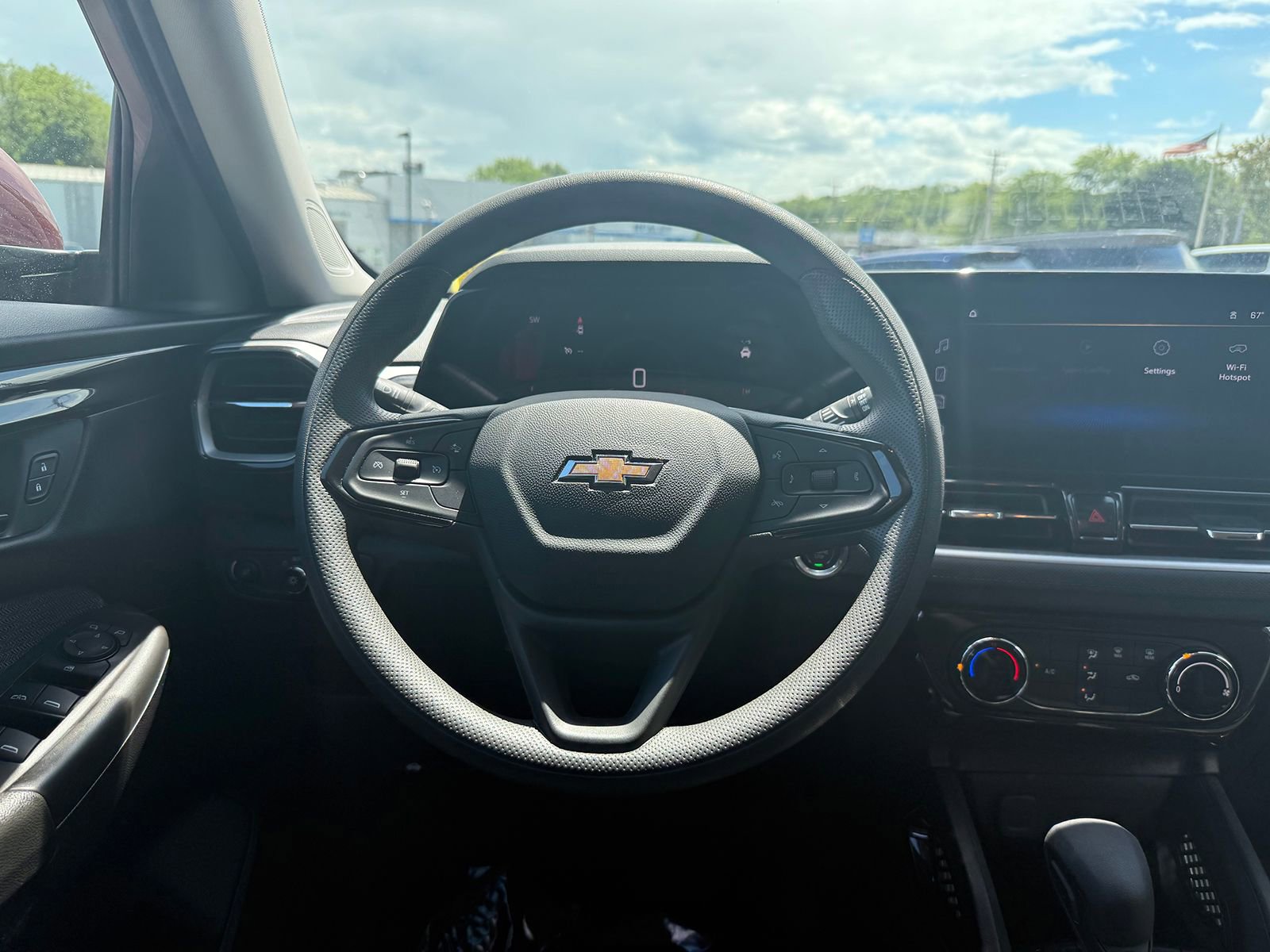 Certified 2025 Chevrolet TrailBlazer LT w/ Driver Confidence Package AWD/4WD image 20
