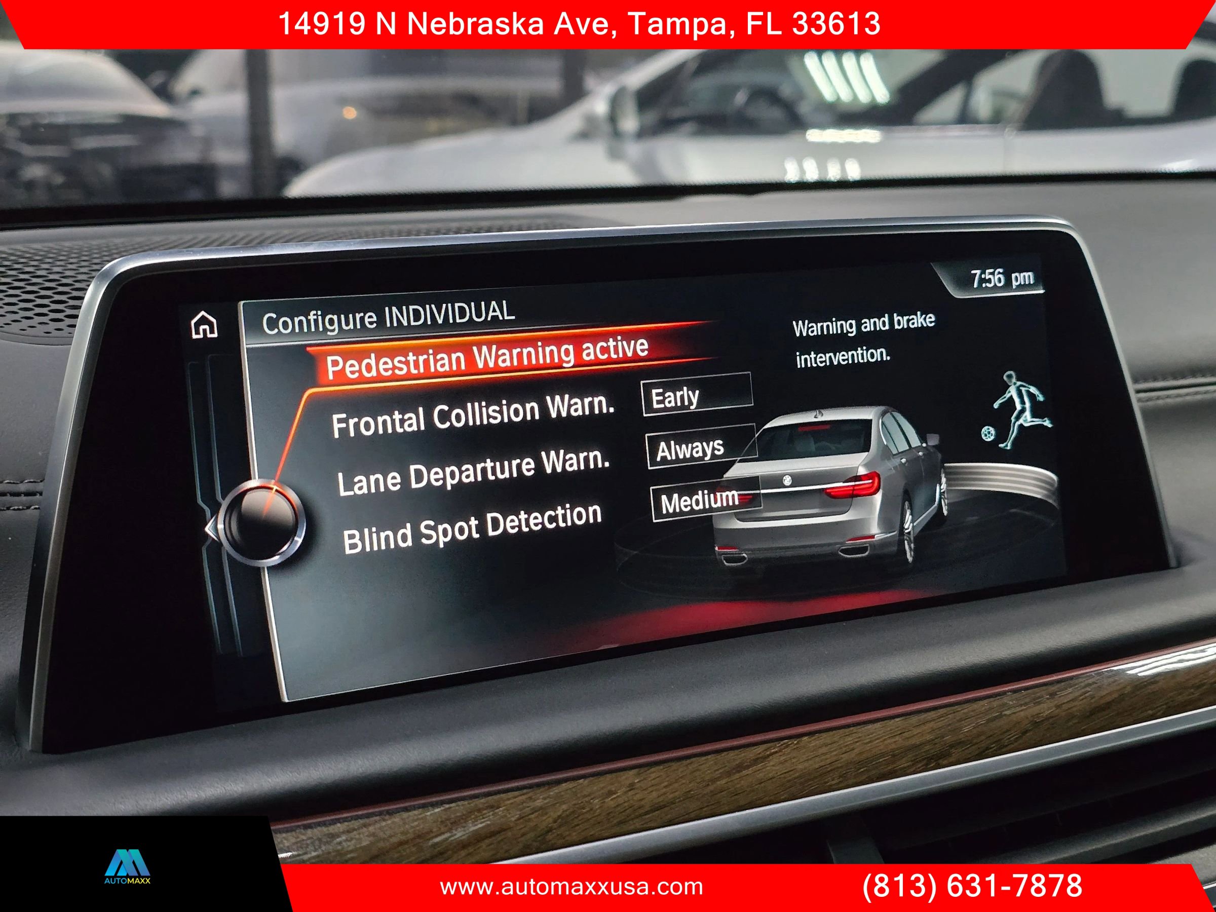 Used 2017 BMW 750i image 27