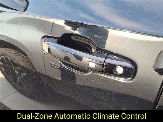 New 2026 Chevrolet Silverado 1500 RST w/ Redline Edition image 32