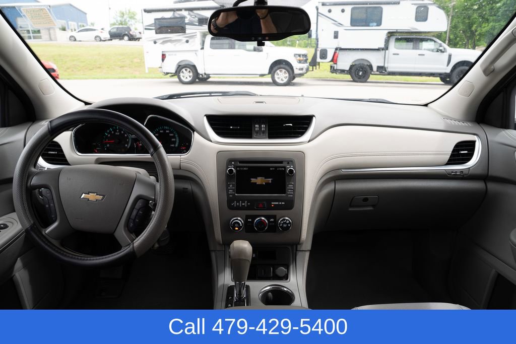 Used 2017 Chevrolet Traverse LS AWD/4WD image 30
