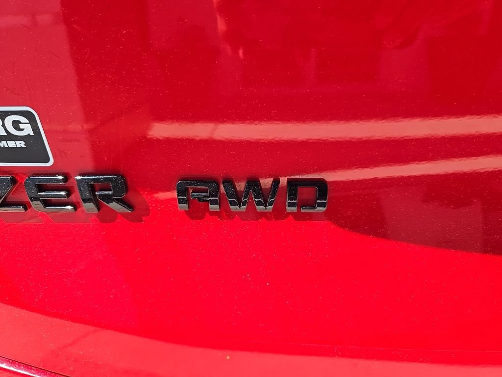 Used 2022 Chevrolet Blazer RS w/ Enhanced Convenience Package AWD/4WD image 11