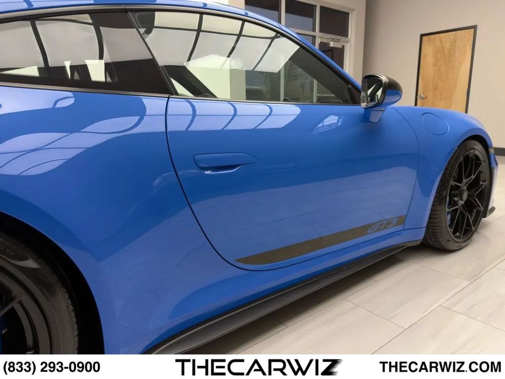 Used 2022 Porsche 911 GT3 RWD image 26