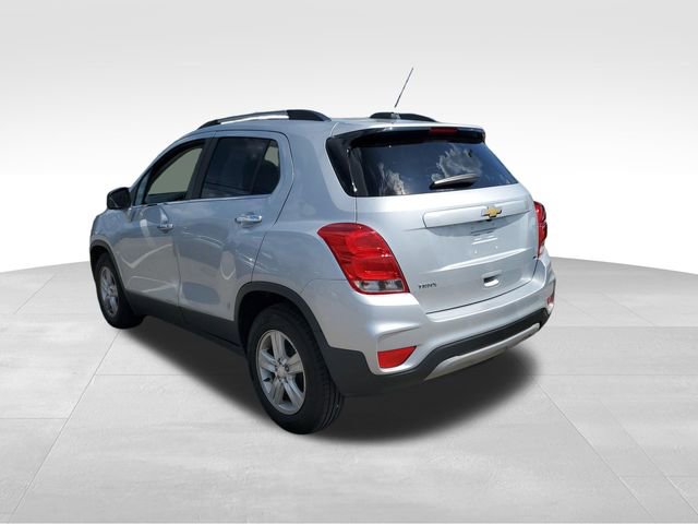 Used 2020 Chevrolet Trax LT w/ LT Convenience Package image 6