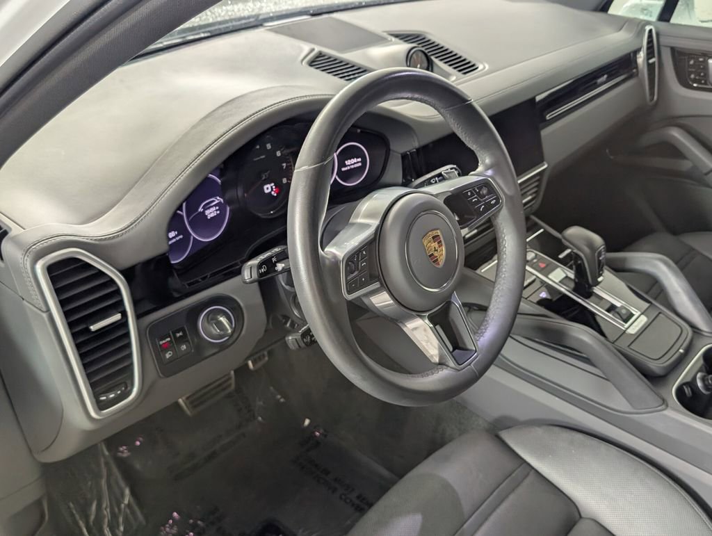 Used 2021 Porsche Cayenne S image 13