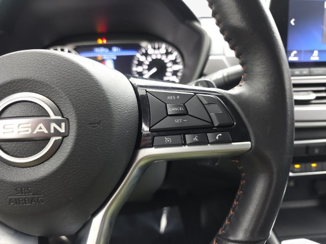 Used 2025 Nissan Altima 2.5 SR FWD image 18
