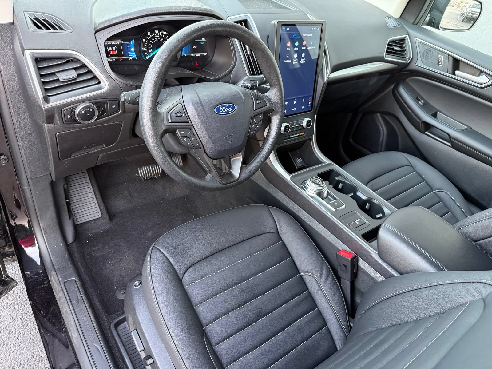 Used 2024 Ford Edge SE AWD/4WD image 15