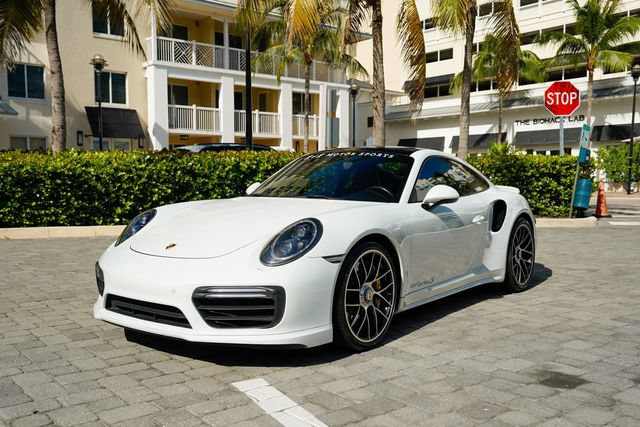 Used 2017 Porsche 911 4 Coupe AWD/4WD image 7