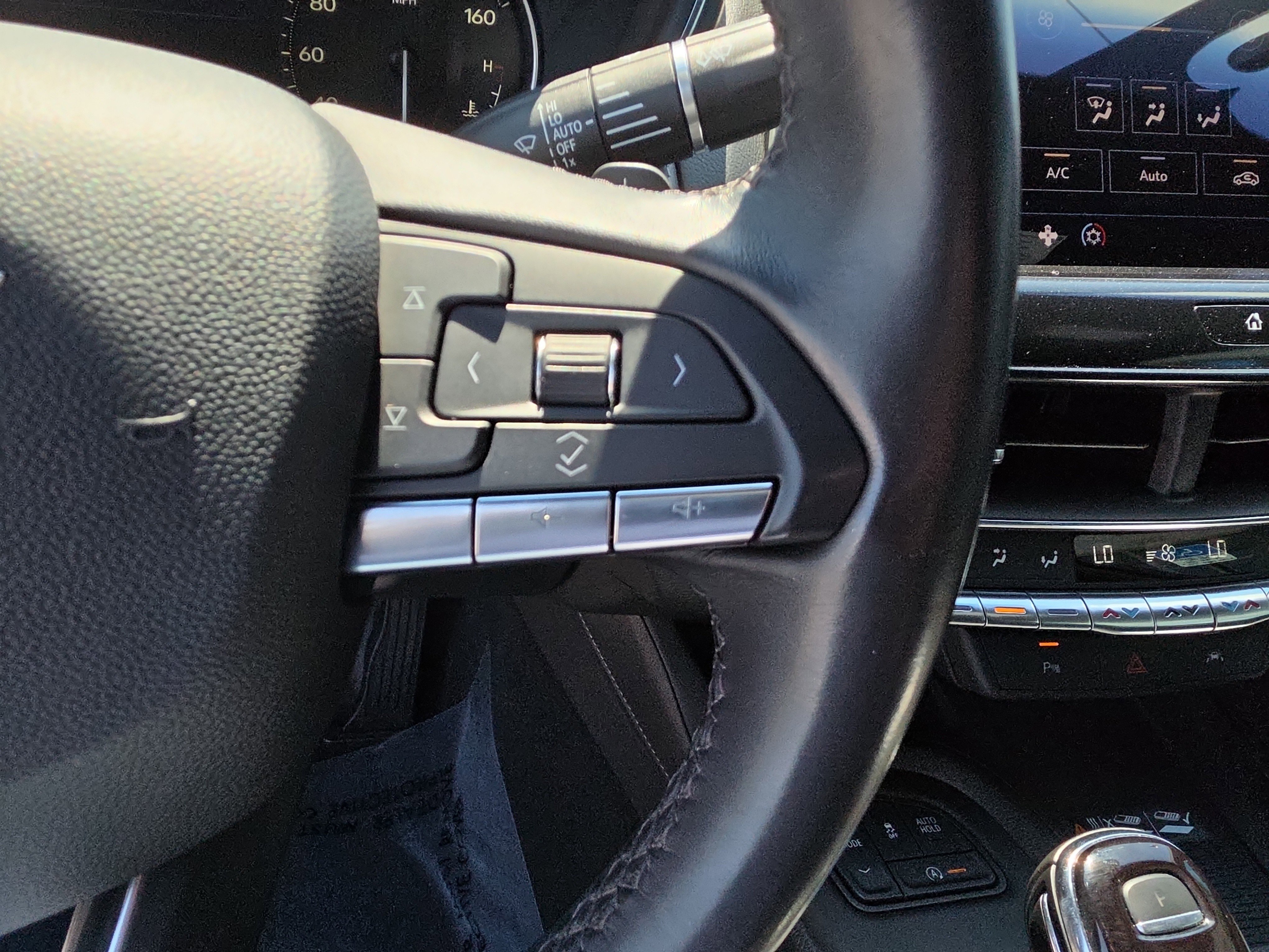 Used 2023 Cadillac CT5 Luxury image 15