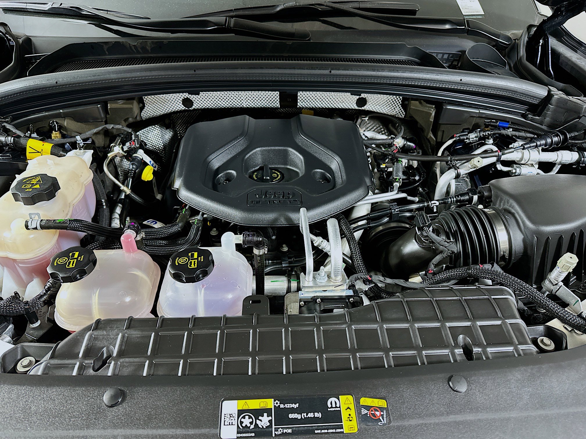 Used 2022 Jeep Grand Cherokee Summit w/ Advanced Protech Group IV AWD/4WD image 35