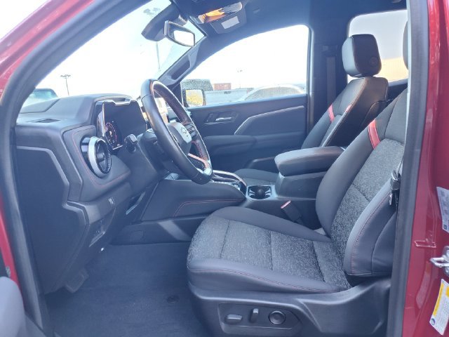 Certified 2024 Chevrolet Colorado Z71 w/ Z71 Convenience Package 2 AWD/4WD image 21