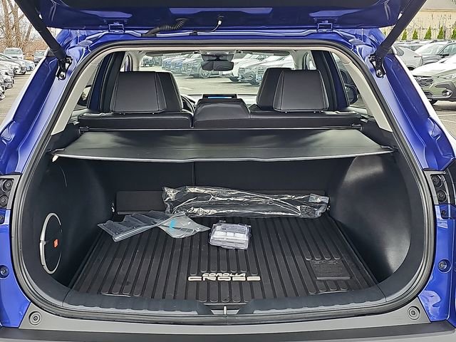 Used 2025 Toyota Corolla Cross XLE w/ Convenience Package image 29