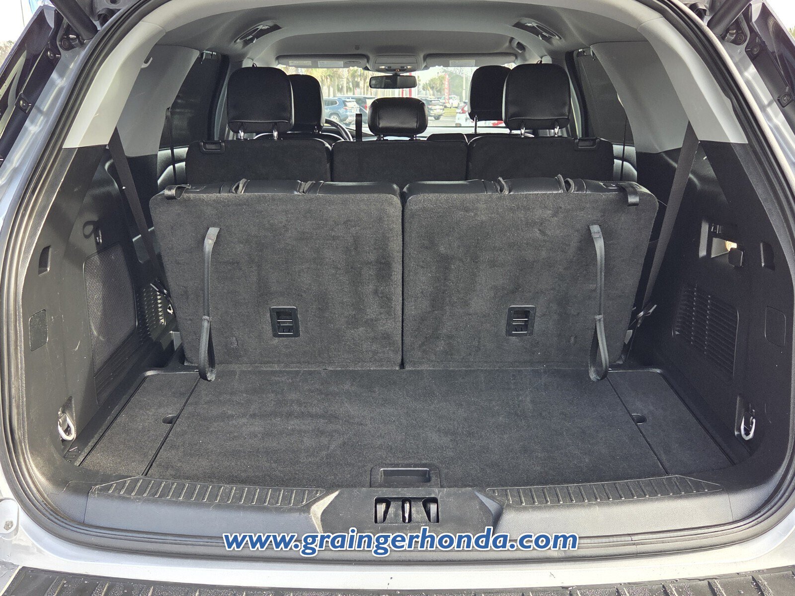 Used 2023 Ford Explorer Limited RWD image 12