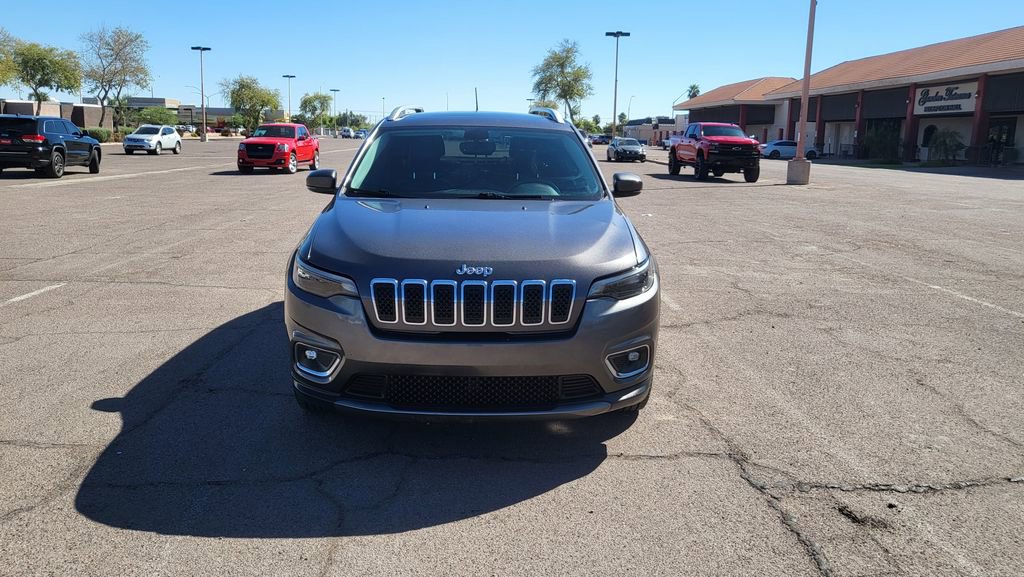 Used 2019 Jeep Cherokee Limited image 3
