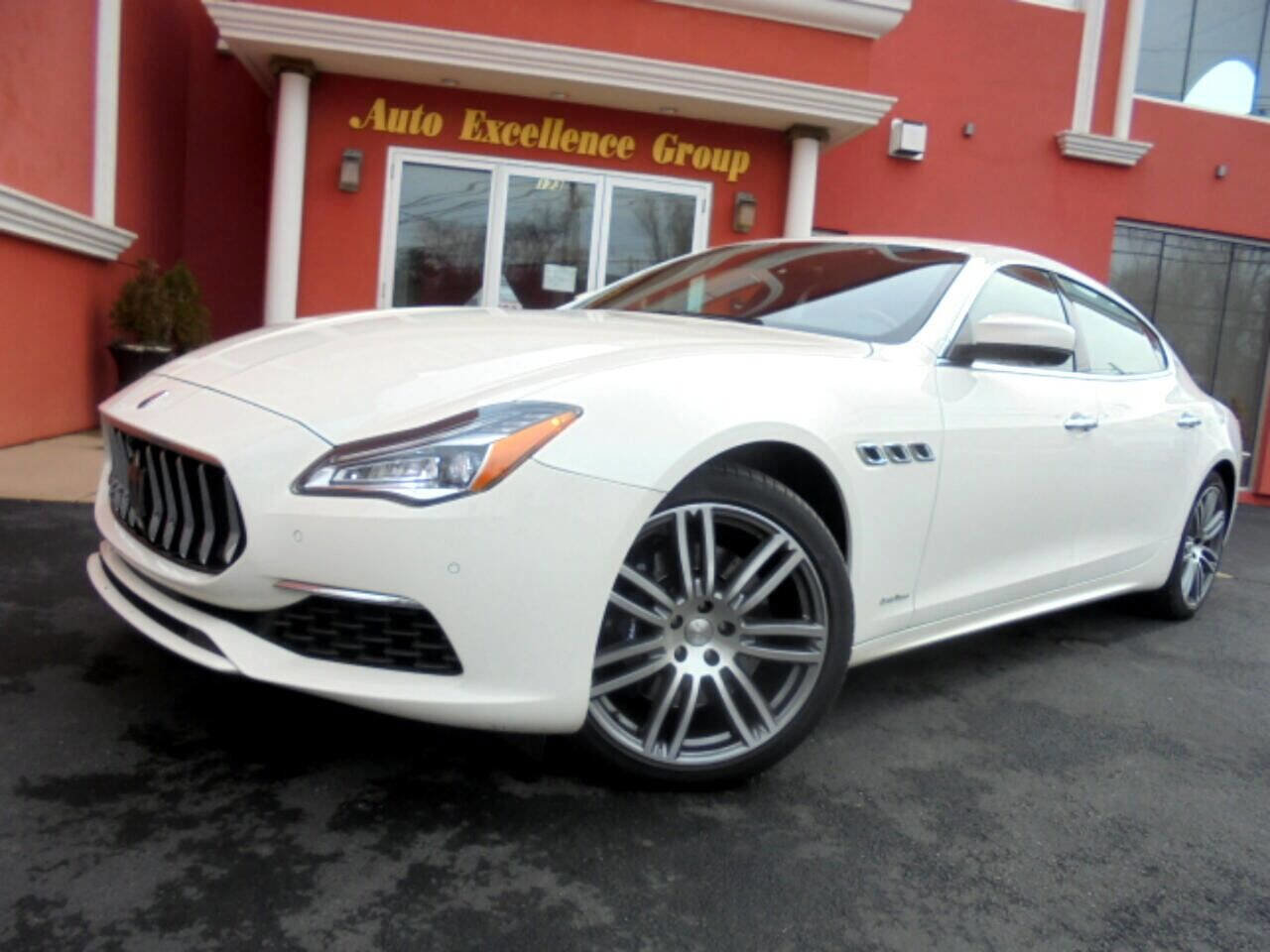 Used 2018 Maserati Quattroporte S GranLusso Q4 image 2
