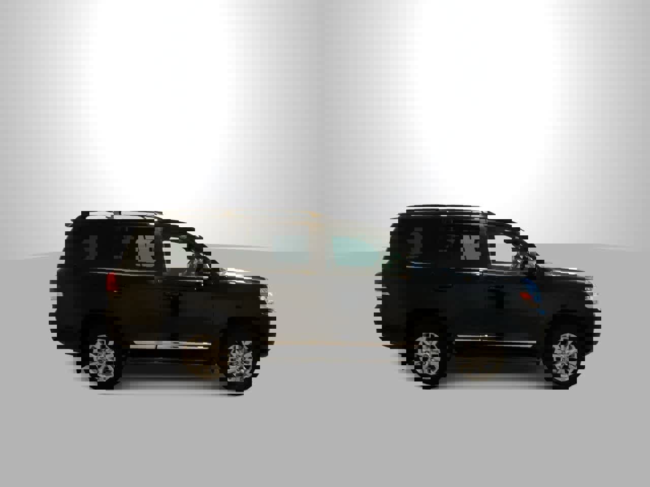 Used 2021 Toyota Land Cruiser image 9