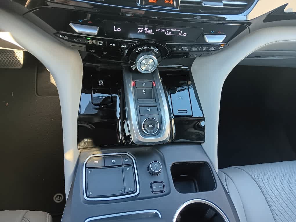 Used 2024 Acura MDX SH-AWD w/ Technology Package image 25