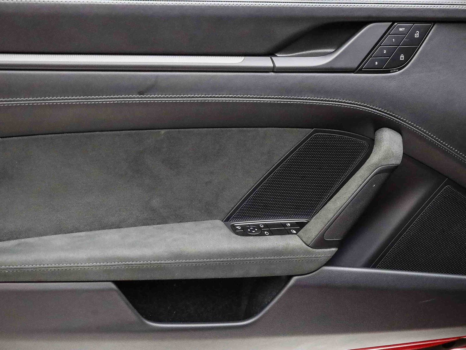 Used 2024 Porsche 911 Carrera S image 18