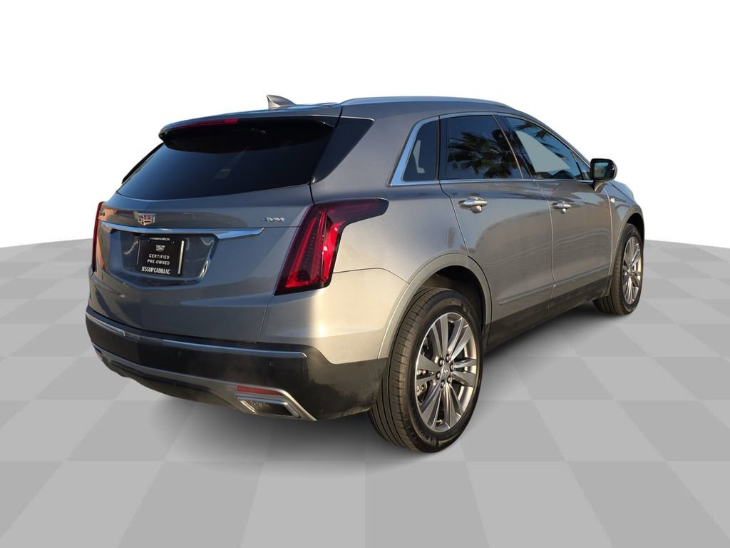 Used 2025 Cadillac XT5 Premium Luxury image 8