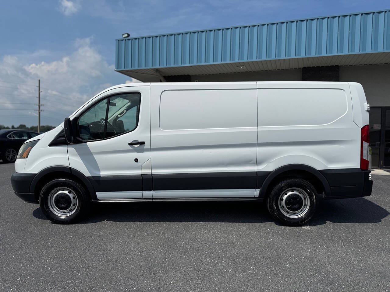 Used 2015 Ford Transit 150 130 Low Roof RWD image 39
