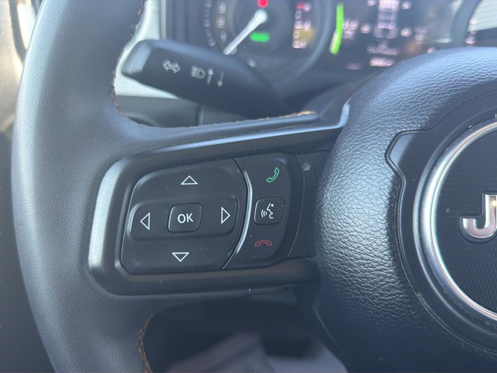 Used 2024 Jeep Wrangler Unlimited w/ Convenience Group image 21