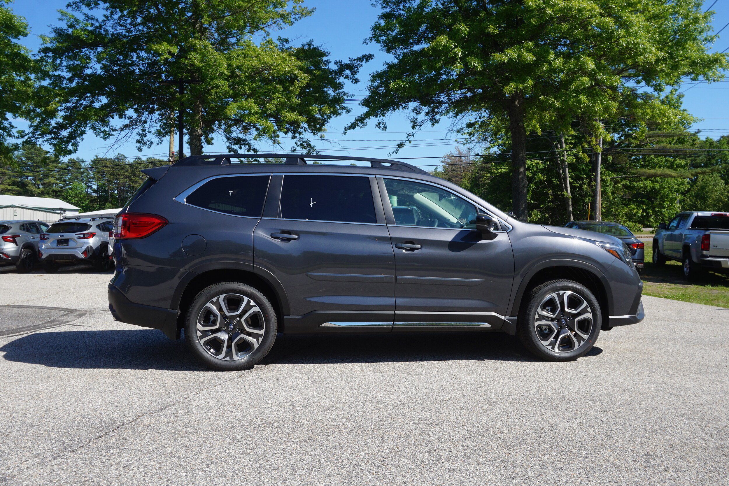 New 2026 Subaru Ascent Limited AWD/4WD image 4
