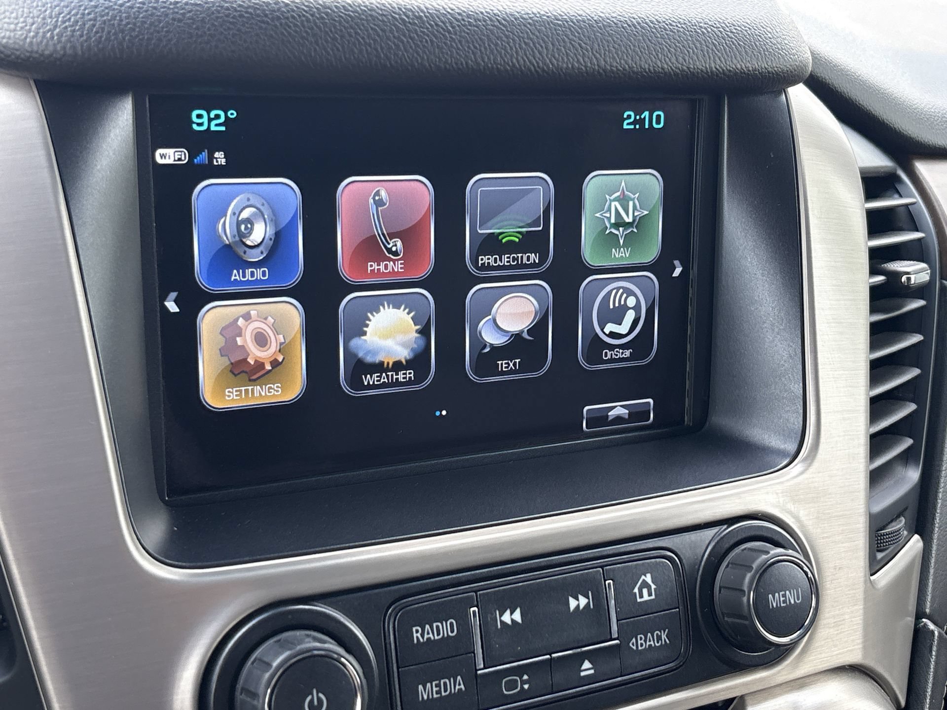 Used 2020 GMC Yukon Denali AWD/4WD image 5