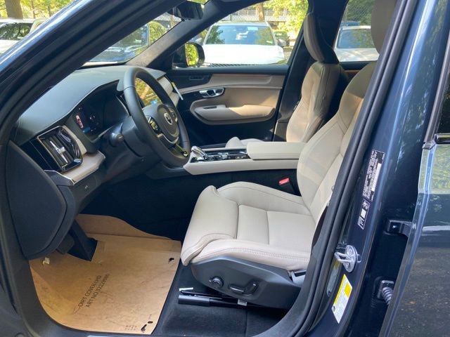 New 2026 Volvo XC90 B6 Ultra w/ Lounge Package image 11