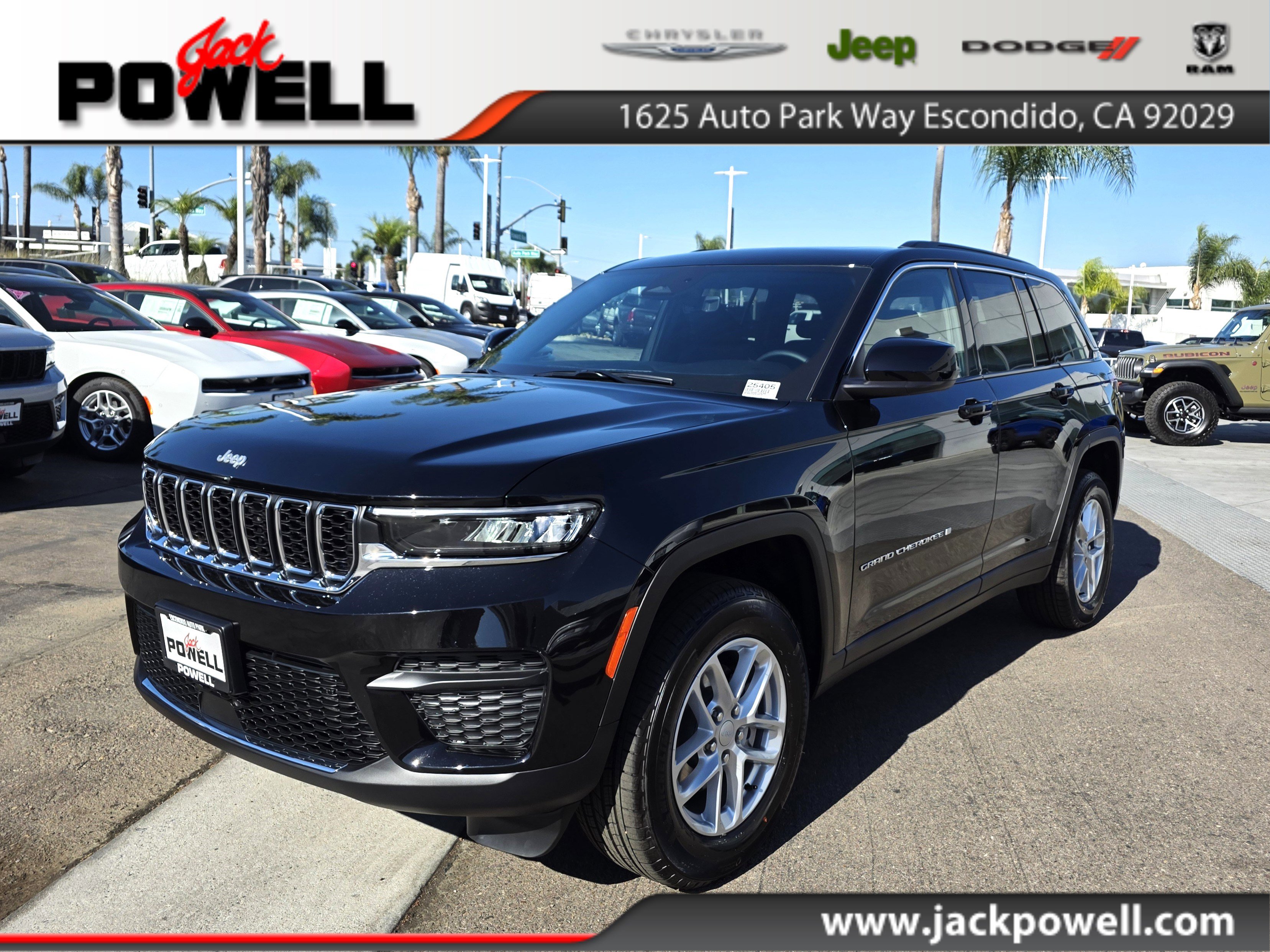 New 2025 Jeep Grand Cherokee Laredo