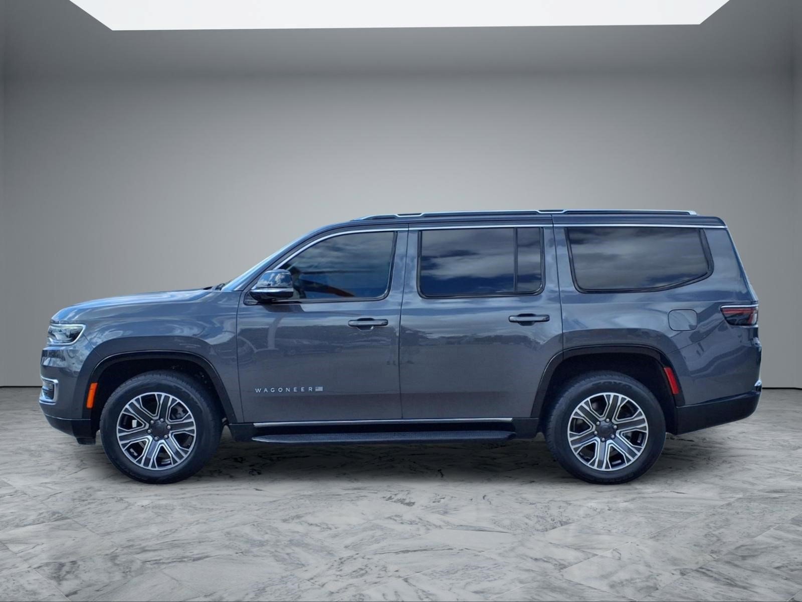 Used 2024 Jeep Wagoneer Series II w/ Flexible Seating Group AWD/4WD image 4