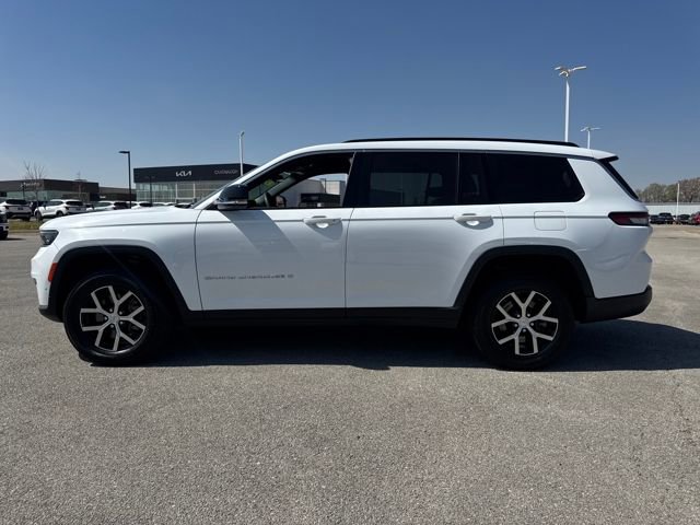 Used 2024 Jeep Grand Cherokee L Limited w/ Luxury Tech Group II AWD/4WD image 3